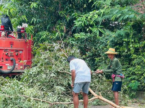 พัฒนาจิตอาสาทำความสะอาด หมู่ที่ 1,2,5,7