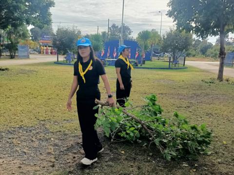 กิจกรรมเคารพธงชาติและจิตอาสาทำความสะอาด